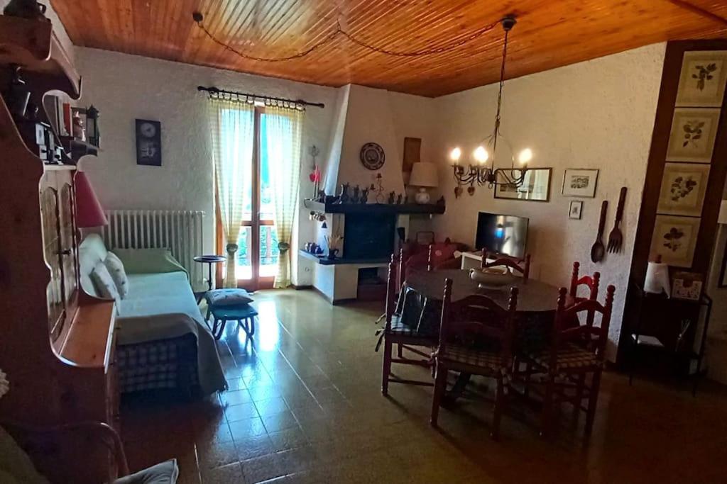 Appartamento Panoramico Casa Gerro Averara Екстер'єр фото